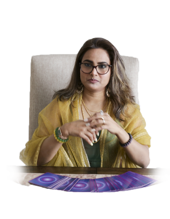 https://arcanumtarot.ca/wp-content/uploads/2022/03/karwaal-roma-589x761.png